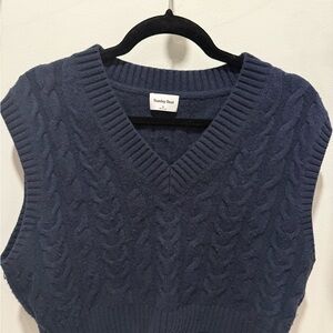 Sunday Best Navy Cable-Knit V-Neck Sweater Vest - Sleeveless